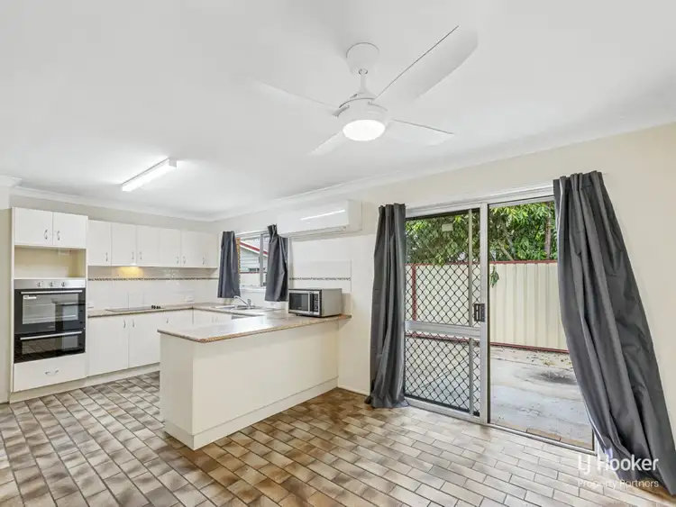 Fifth view of Homely house listing, 2 Parklands Drive, Boronia Heights QLD 4124