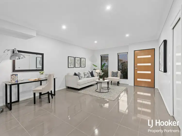 24/30 Girraween Crescent, Parkinson QLD 4115