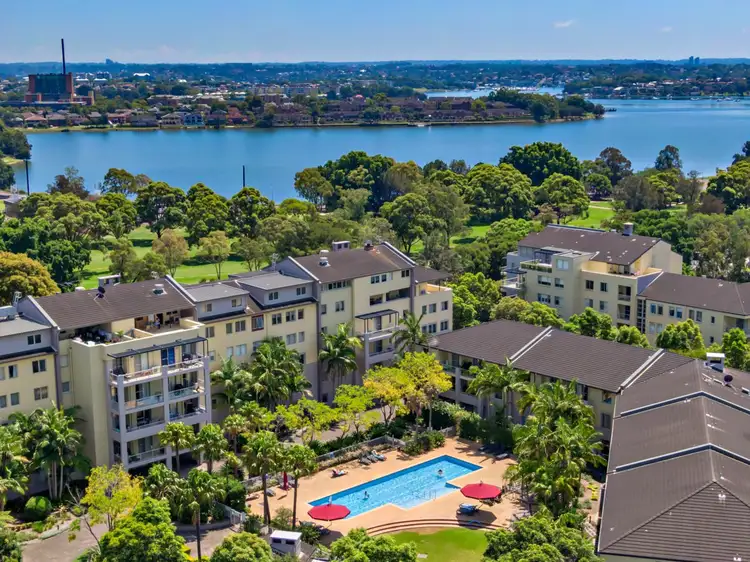 Main view of Homely unit listing, 6/10 Kings Park Circuit, Five Dock NSW 2046