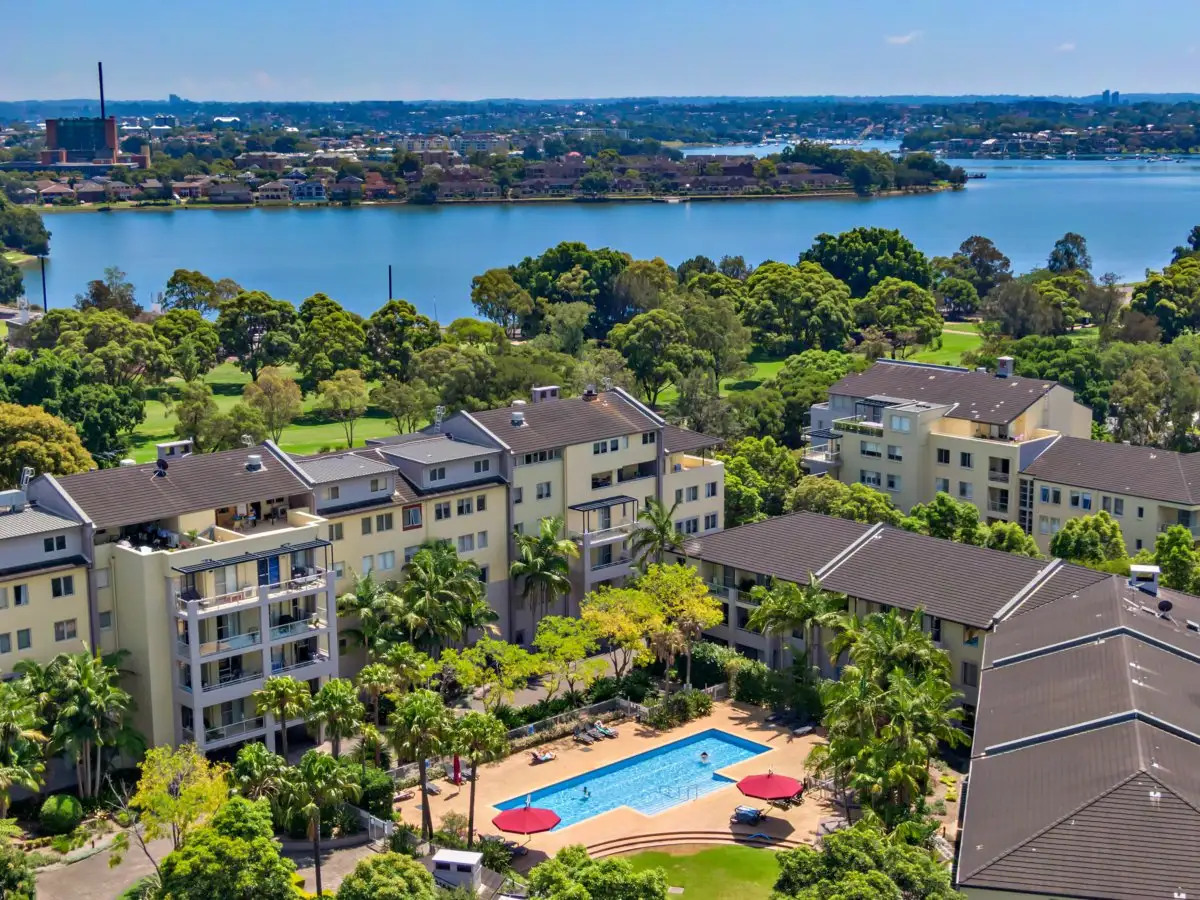 Main view of Homely unit listing, 6/10 Kings Park Circuit, Five Dock NSW 2046