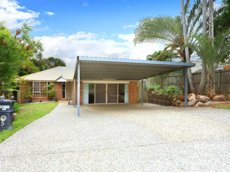 5 Castaway Court, Robina QLD 4226