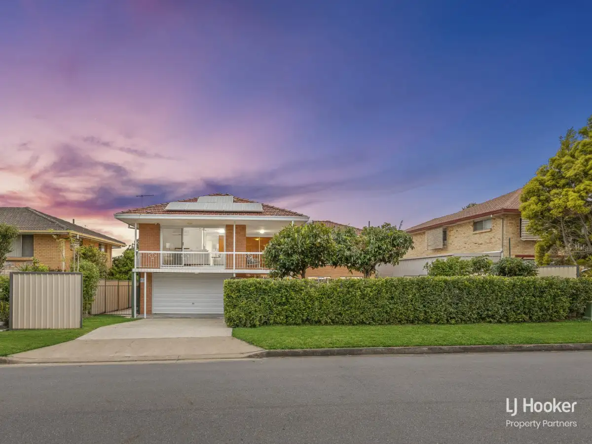 Main view of Homely house listing, 17 Craigview Street, Macgregor QLD 4109