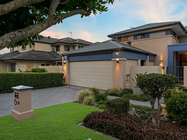 39 Promenade Avenue, Robina QLD 4226