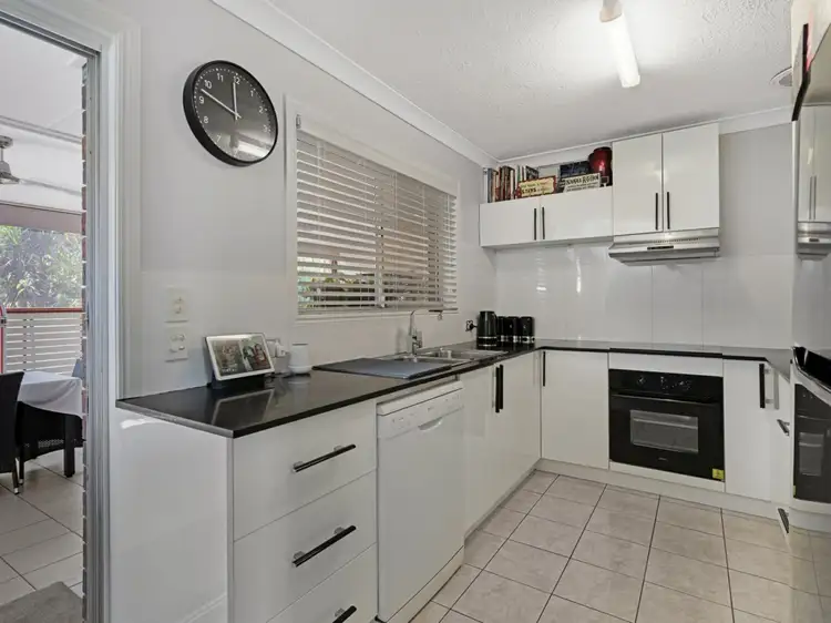 Sixth view of Homely house listing, 27 Pappas Way, Carrara QLD 4211