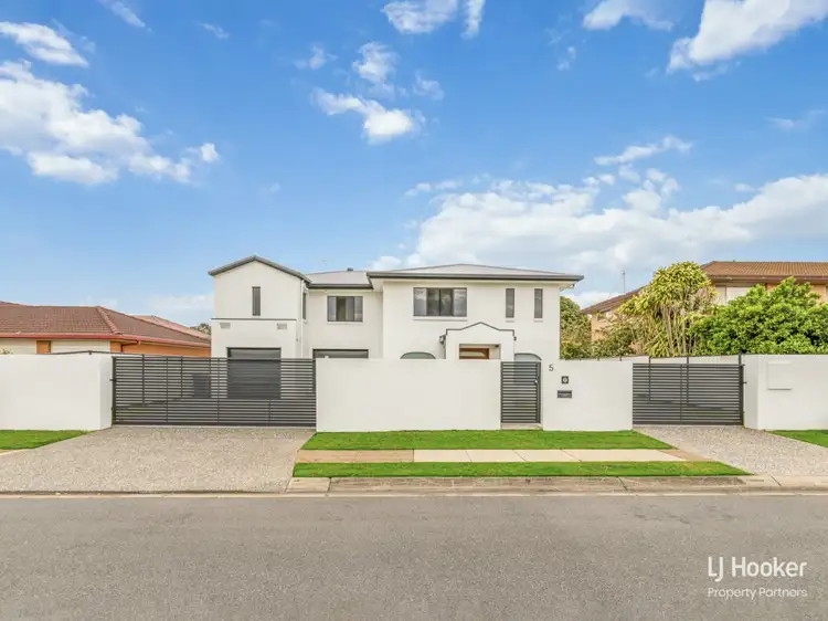 5 Monteith Street, Robertson QLD 4109