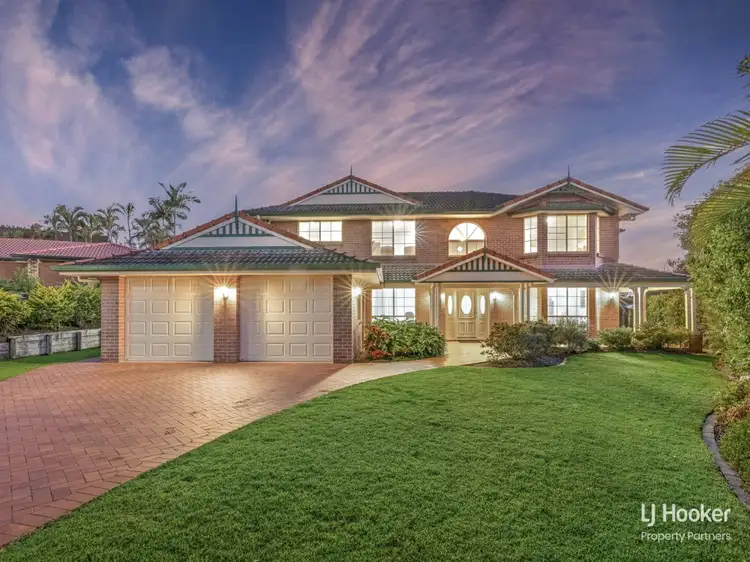 5 Nanga Place, Eight Mile Plains QLD 4113