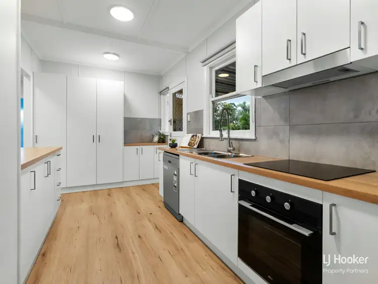 Sixth view of Homely house listing, 8 Dulcie Street, Salisbury QLD 4107