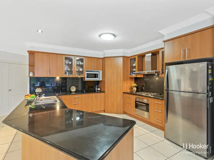 Fifth view of Homely house listing, 7 Tulip Close, Calamvale QLD 4116