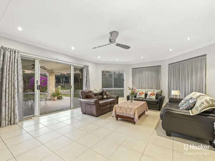 Sixth view of Homely house listing, 7 Tulip Close, Calamvale QLD 4116