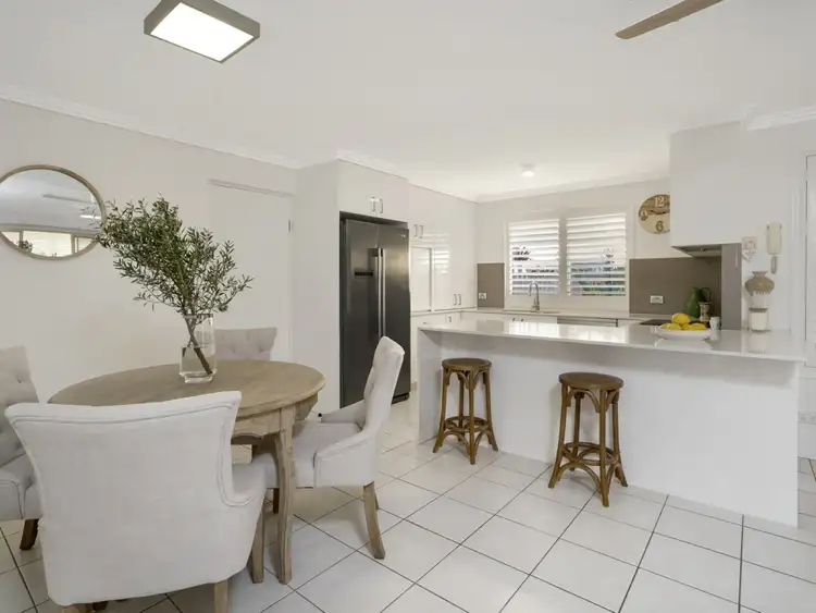 1/27 Stephens Street, Burleigh Heads QLD 4220