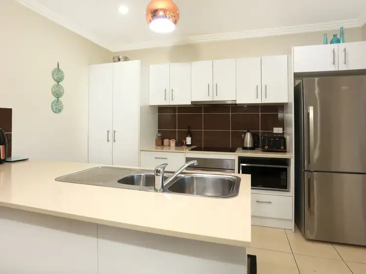 Sixth view of Homely townhouse listing, 5/17 Entry Drive, Merrimac QLD 4226