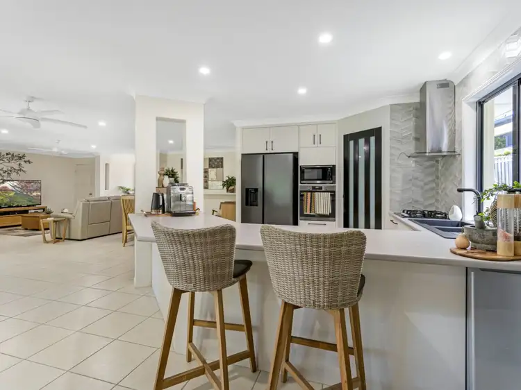 59 Observatory Drive, Reedy Creek QLD 4227