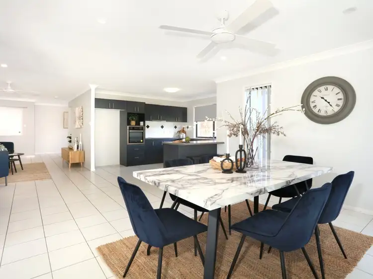 2 Felix Court, Merrimac QLD 4226