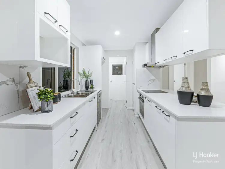 Fifth view of Homely house listing, 10 Semper Place, Calamvale QLD 4116