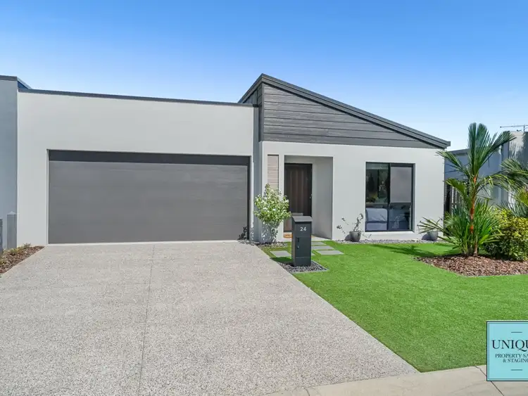 24 Edge Court, Manoora QLD 4870
