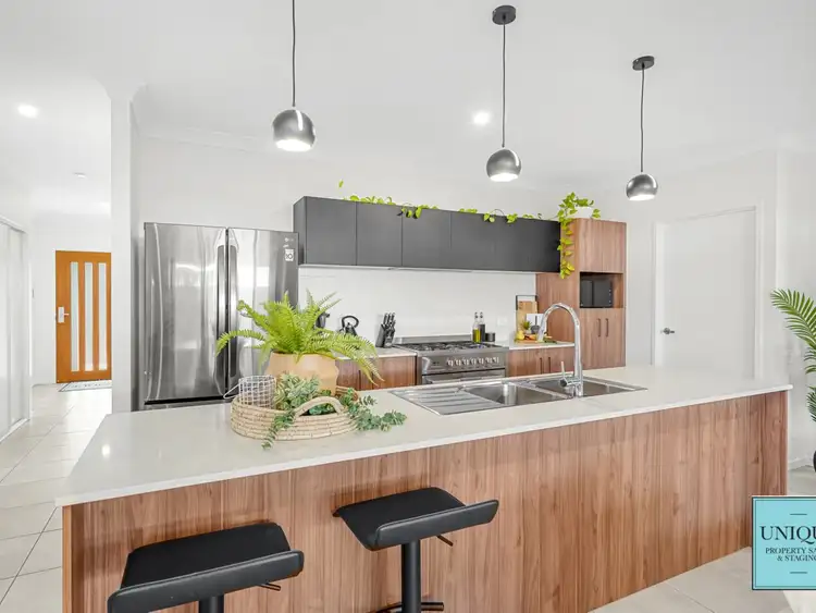 Seventh view of Homely house listing, 24 Edge Court, Manoora QLD 4870