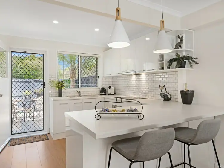 61/125 Pappas Way, Carrara QLD 4211