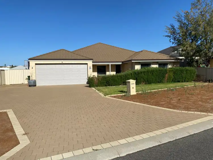 19 Stillwater Avenue, Drummond Cove WA 6532