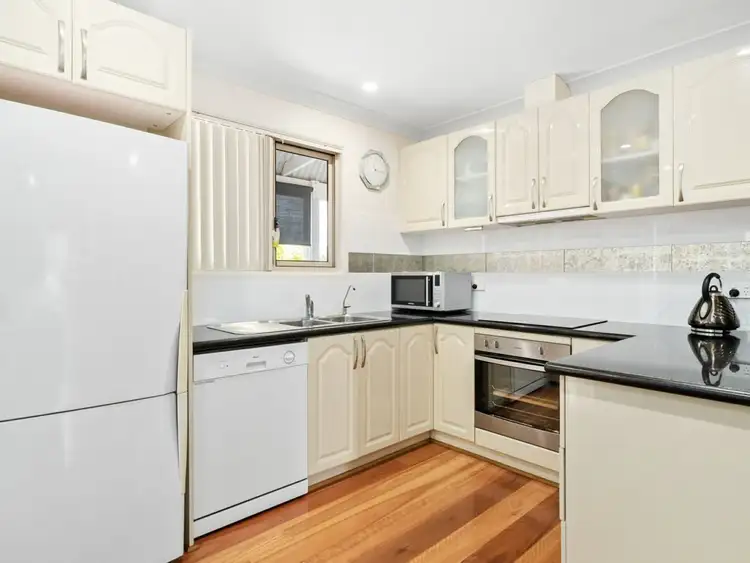 Sixth view of Homely house listing, 17 Stonehaven Place, Highland Park QLD 4211