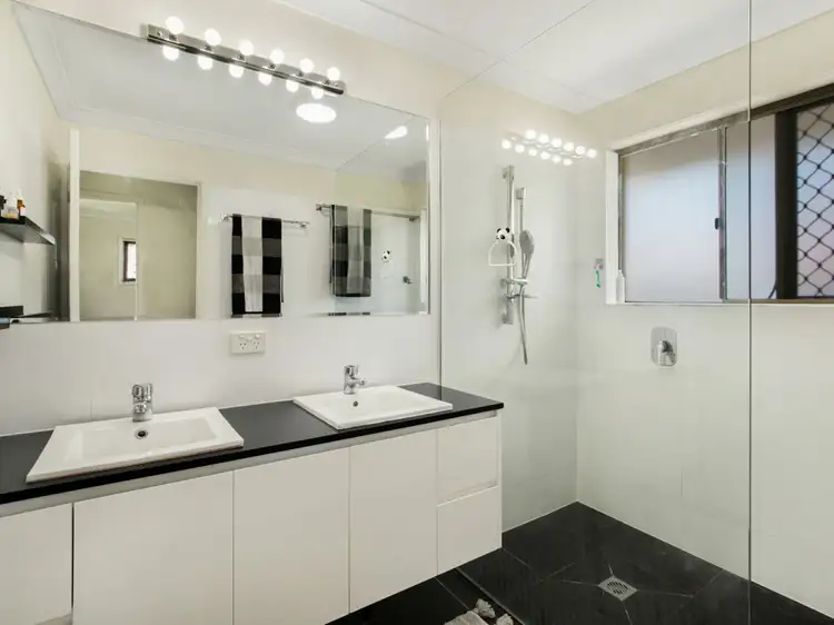 Fifth view of Homely house listing, 1 Mulla Cl, Riverhills QLD 4074