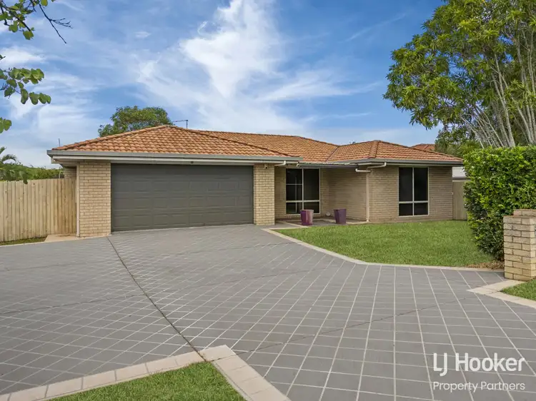 16 Conimbla Close, Parkinson QLD 4115