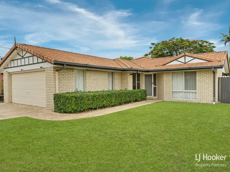 7 Distin Court, Hillcrest QLD 4118