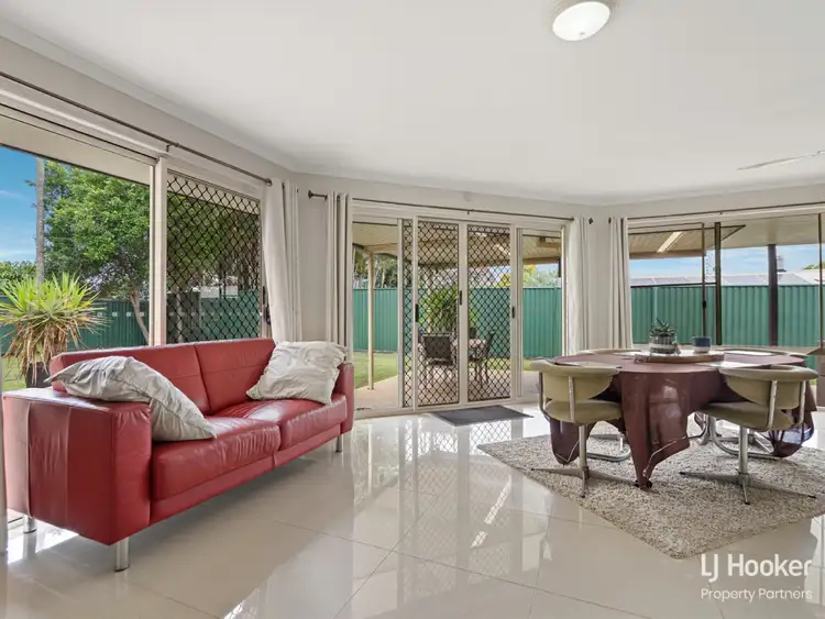 Second view of Homely house listing, 7 Distin Court, Hillcrest QLD 4118