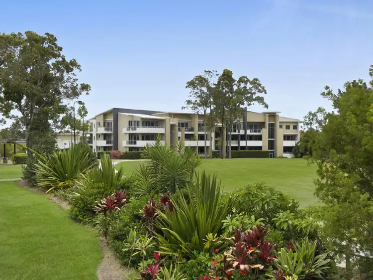 4/11 Cezaire Avenue, Varsity Lakes QLD 4227