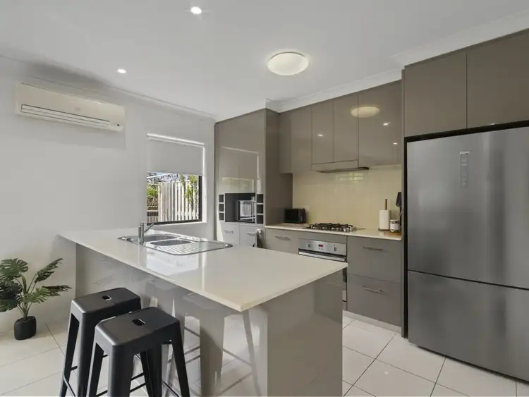 Fourth view of Homely townhouse listing, 3/2 Bourton Road, Merrimac QLD 4226