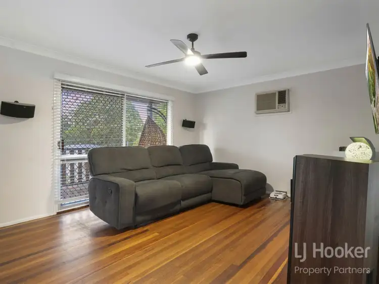 Second view of Homely house listing, 32 Valencia Way, Slacks Creek QLD 4127