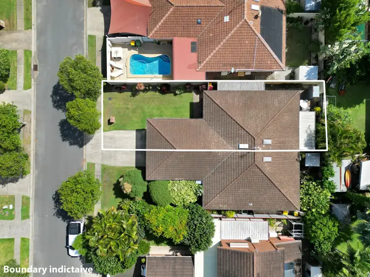 Fourth view of Homely semi-detached listing, 1/17 Wagtail Court, Burleigh Waters QLD 4220