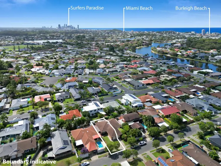 Fifth view of Homely semi-detached listing, 1/17 Wagtail Court, Burleigh Waters QLD 4220