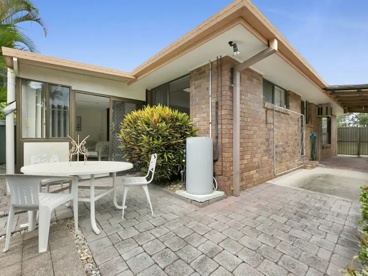 Seventh view of Homely semi-detached listing, 1/17 Wagtail Court, Burleigh Waters QLD 4220