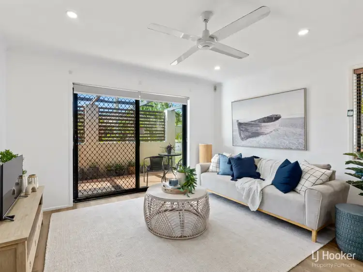 Second view of Homely house listing, 11 Jacqueline Avenue, Springwood QLD 4127