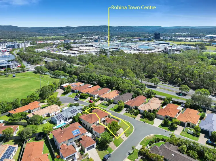 32 Prospect Court, Robina QLD 4226