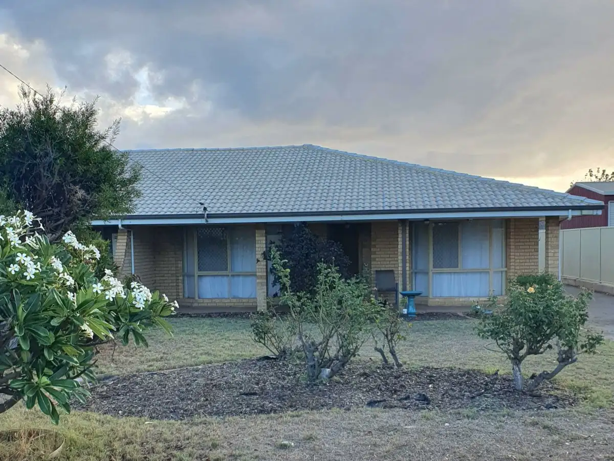 Main view of Homely unit listing, 2/471 Chapman Road, Bluff Point WA 6530