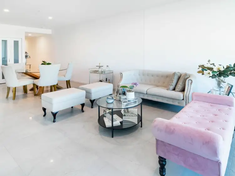 Main view of Homely unit listing, 5410/5 Harbour Side Court, Biggera Waters QLD 4216