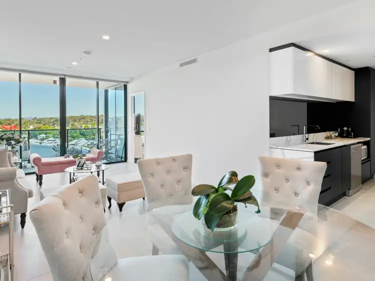 Sixth view of Homely unit listing, 5410/5 Harbour Side Court, Biggera Waters QLD 4216