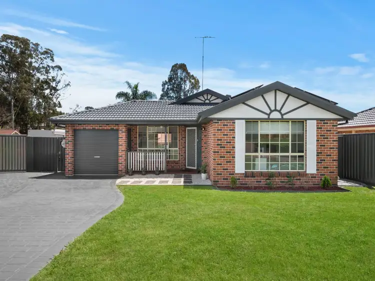 2 Cormorant Crescent, Glenmore Park NSW 2745