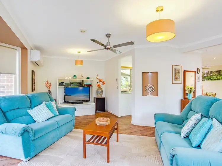 15 Sandalwood Terrace, Nerang QLD 4211