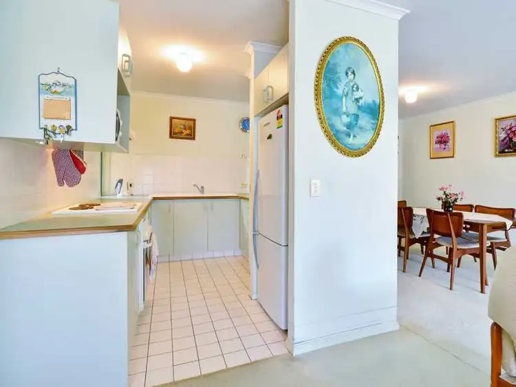 Fifth view of Homely house listing, 8 Willunga Pl, Merrimac QLD 4226
