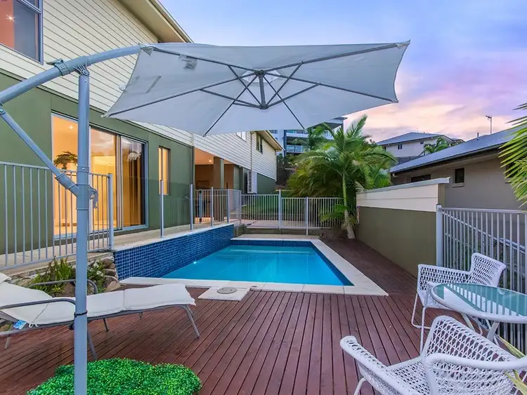 2 Culgoora Crescent, Reedy Creek QLD 4227