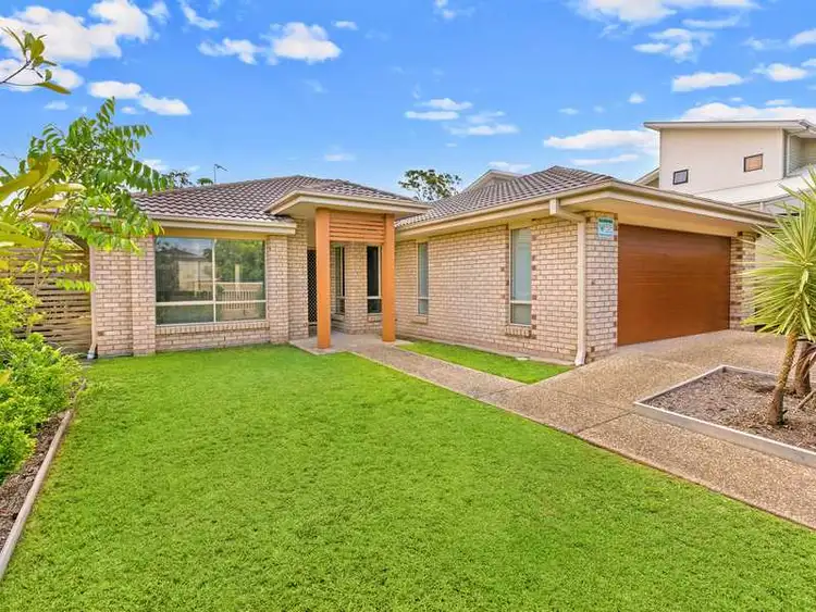 31 Heights Drive, Robina QLD 4226