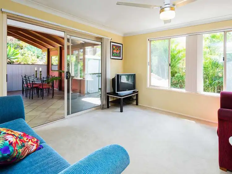 Sixth view of Homely house listing, 10 Rangeview Ct, Burleigh Waters QLD 4220