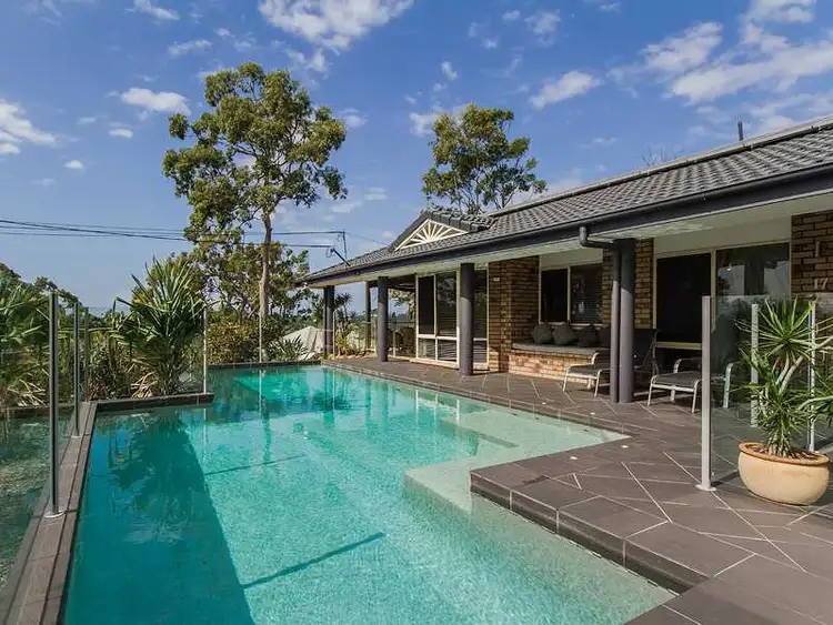 17 Sullivan Road, Tallebudgera QLD 4228