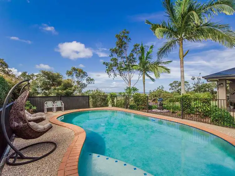 2 Zenith Crescent, Pacific Pines QLD 4211