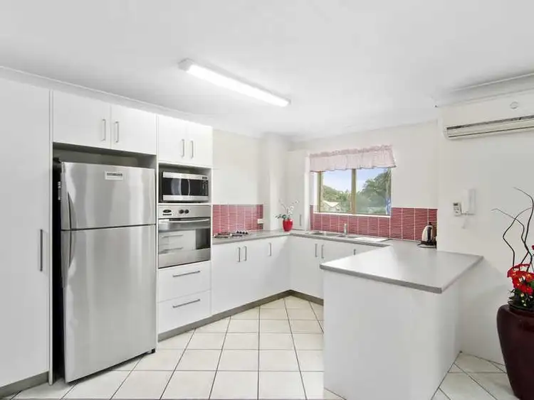 2/29 Alinjarra Drive, Tugun QLD 4224