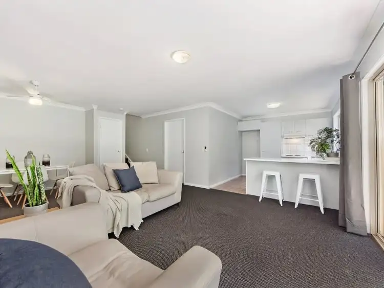 Unit 1/6-20 Ben Lomond Drive, Highland Park QLD 4211