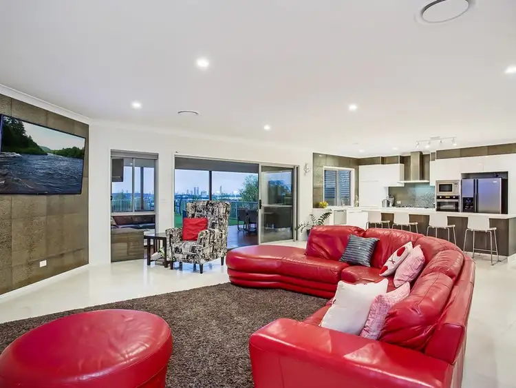 Sixth view of Homely house listing, 33 John Francis Dr, Carrara QLD 4211
