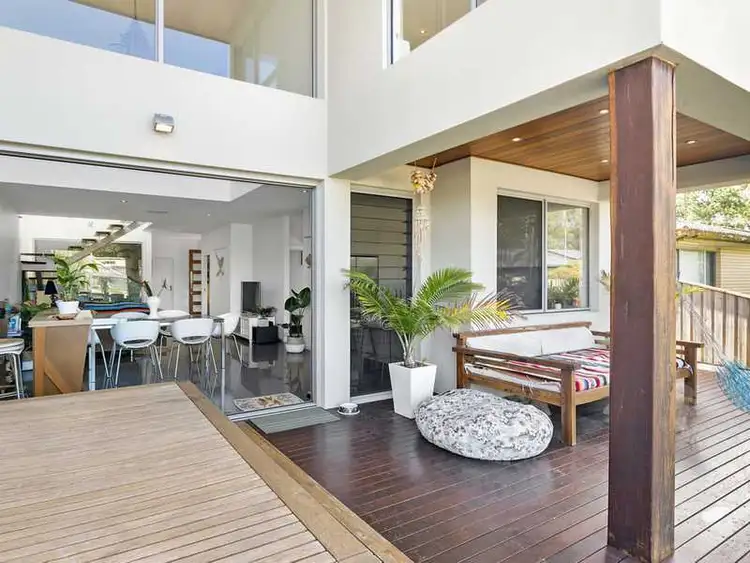 1/6 Barracuda Court, Palm Beach QLD 4221